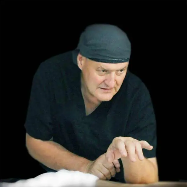 Therapeutic and relaxation massage by Andrew Sague in Calgary SE for stress relief
